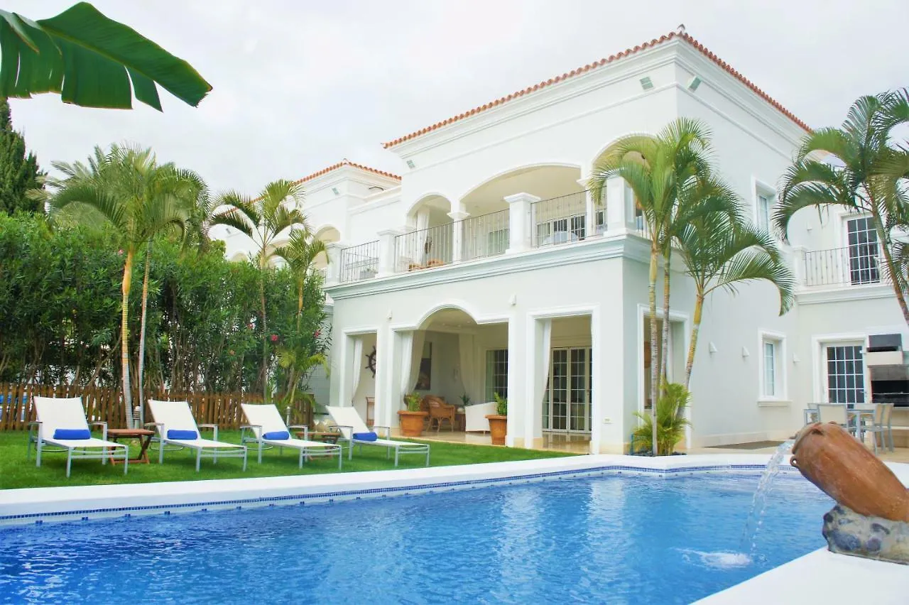 Villas Esplendida أذيخي
